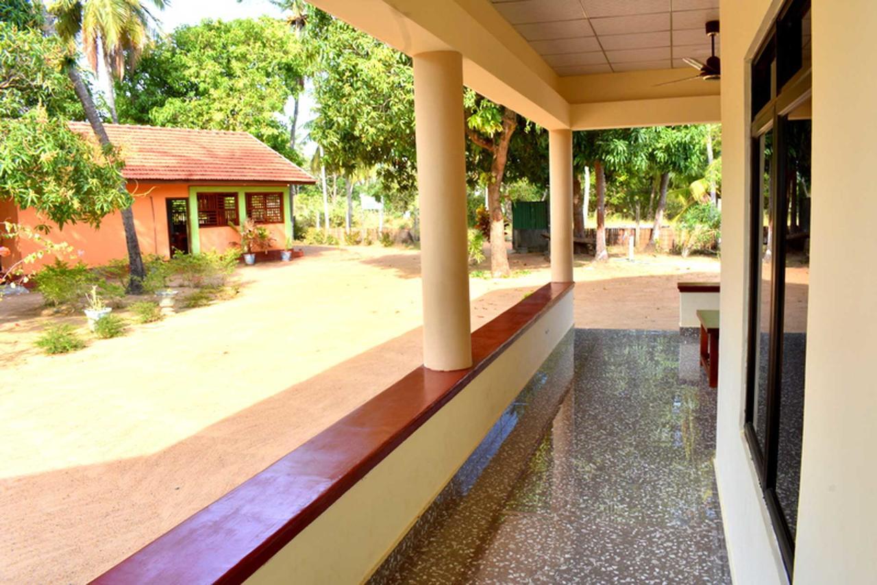 Yaswi Guest House Passikudah Kültér fotó