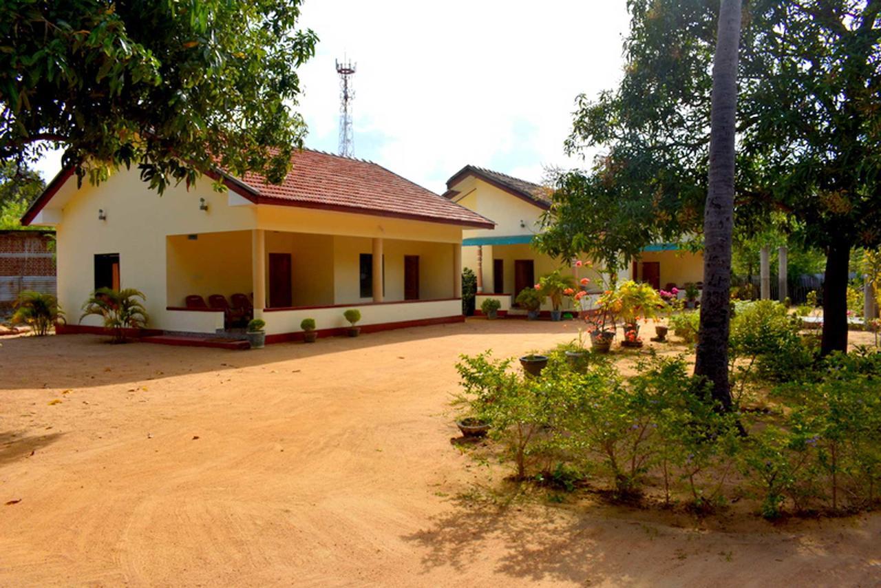Yaswi Guest House Passikudah Kültér fotó