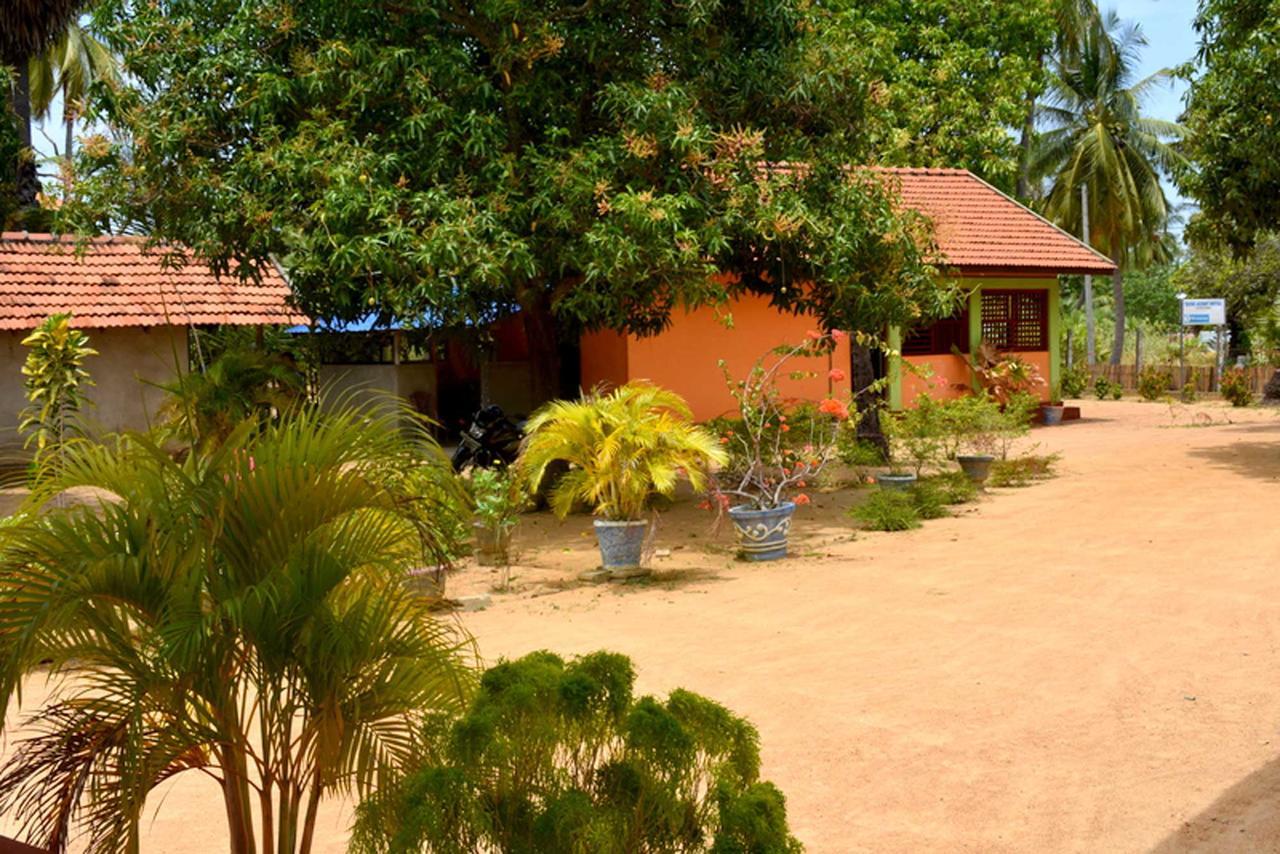 Yaswi Guest House Passikudah Kültér fotó