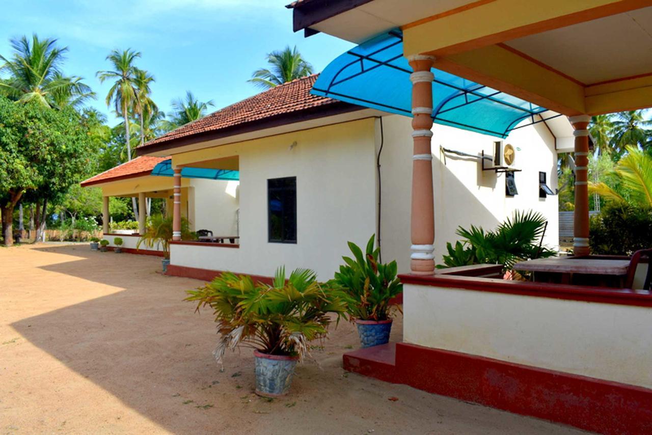 Yaswi Guest House Passikudah Kültér fotó